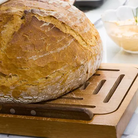 Alojamento de Acomodação e Pequeno-almoço Gizella